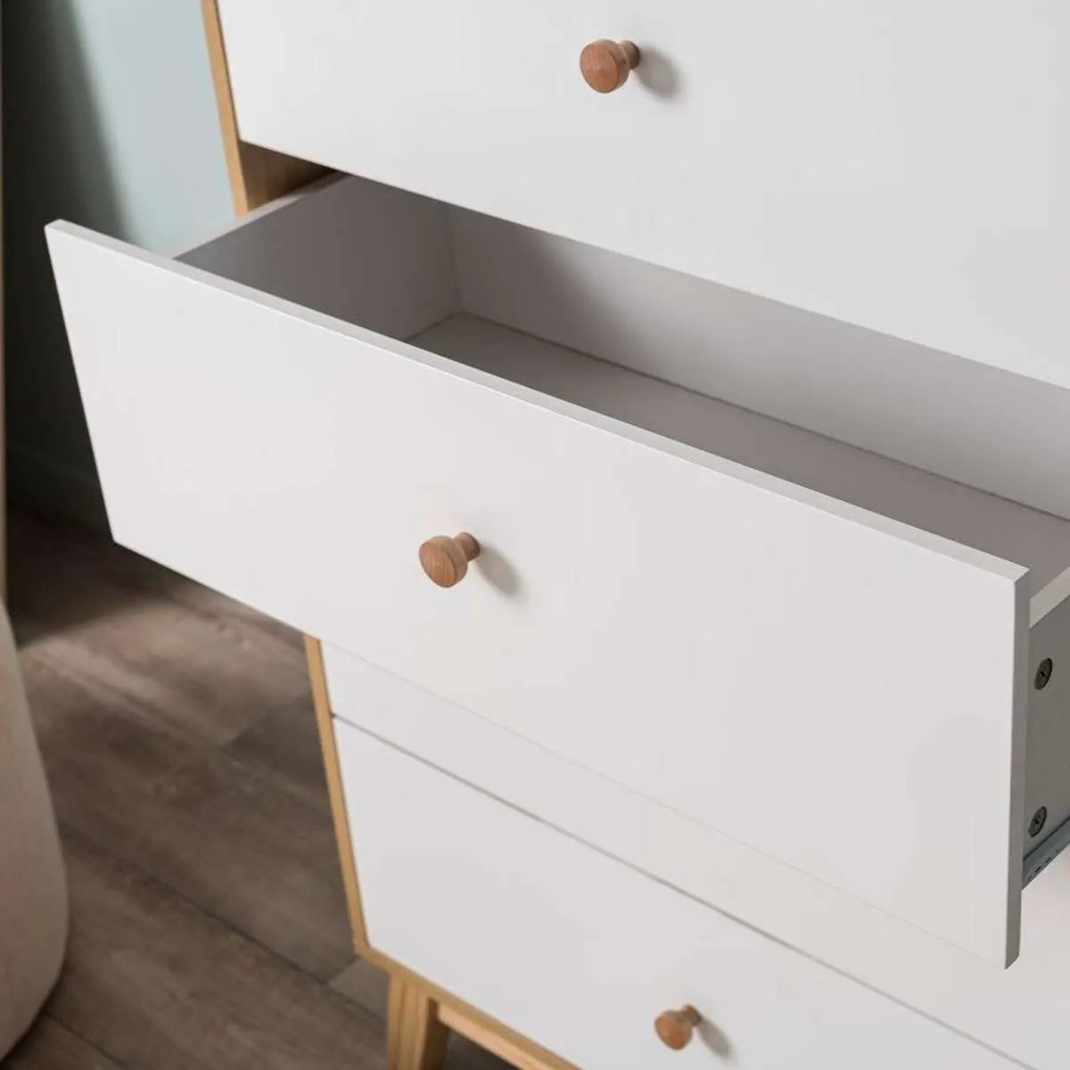 Aspen Four Drawer - White/Natural