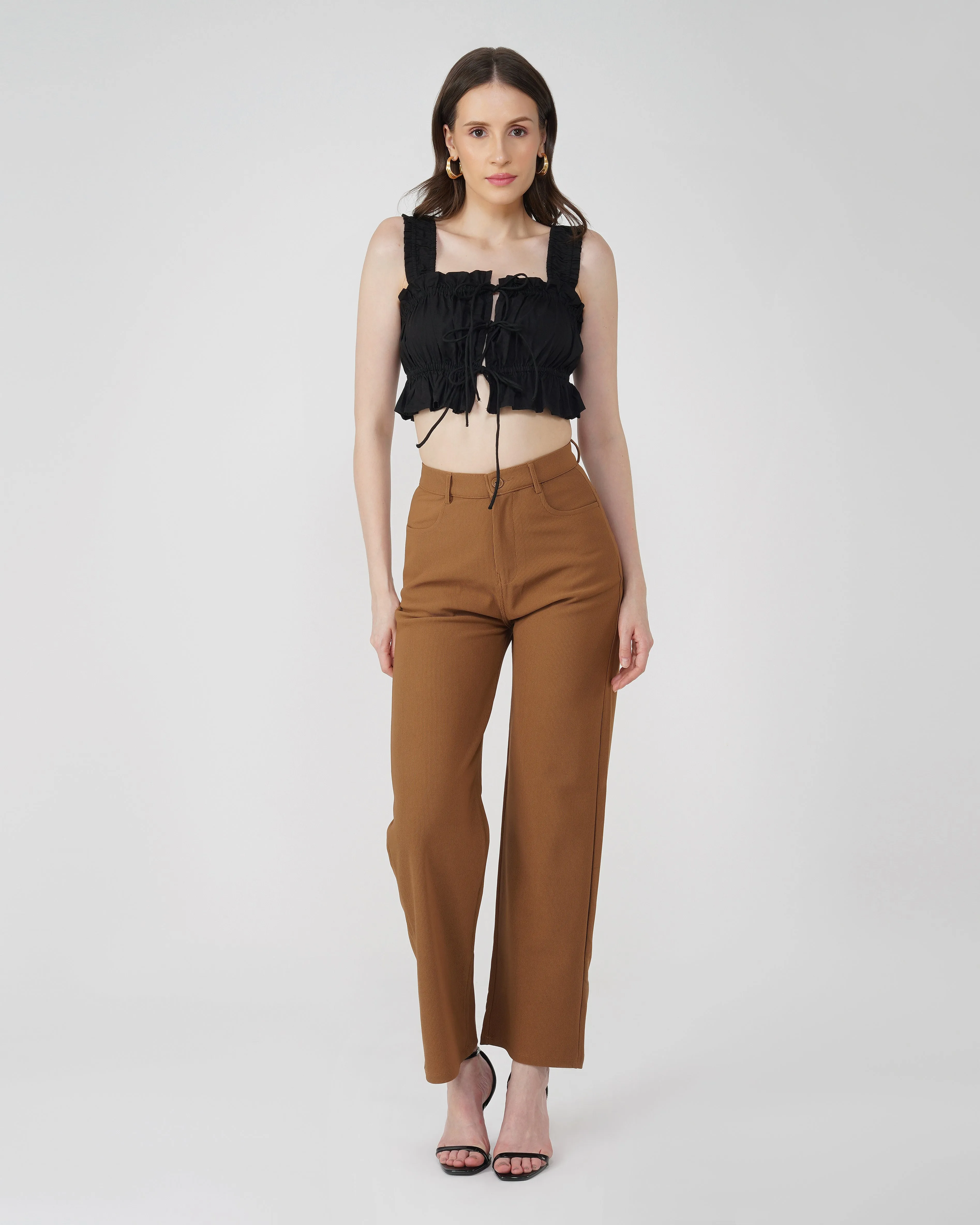 BLACK RUCHED CROP TOP