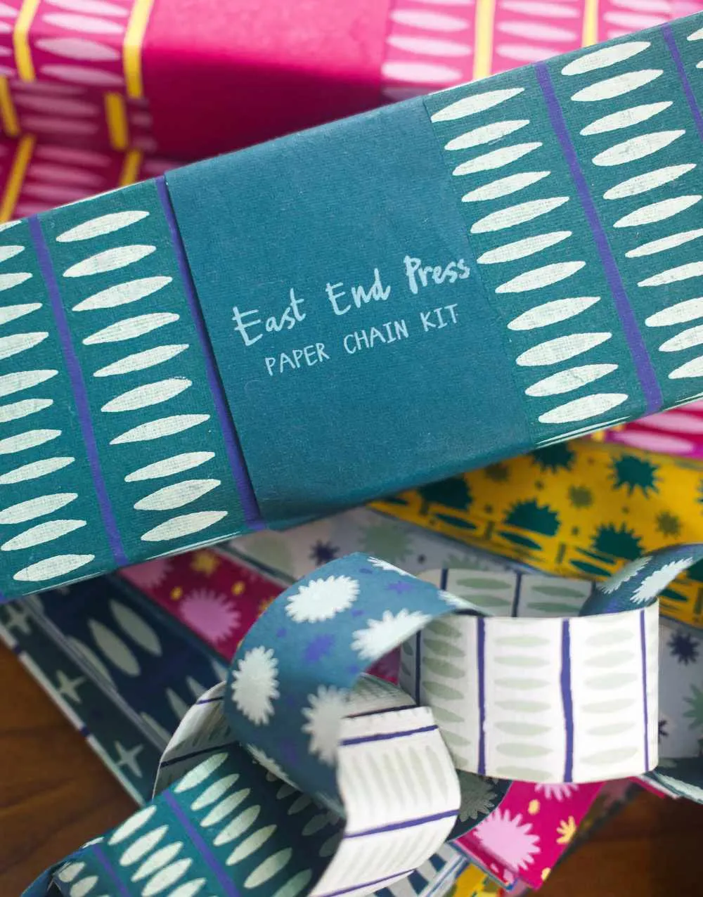 Blue Festive Paper Chains, East End Press