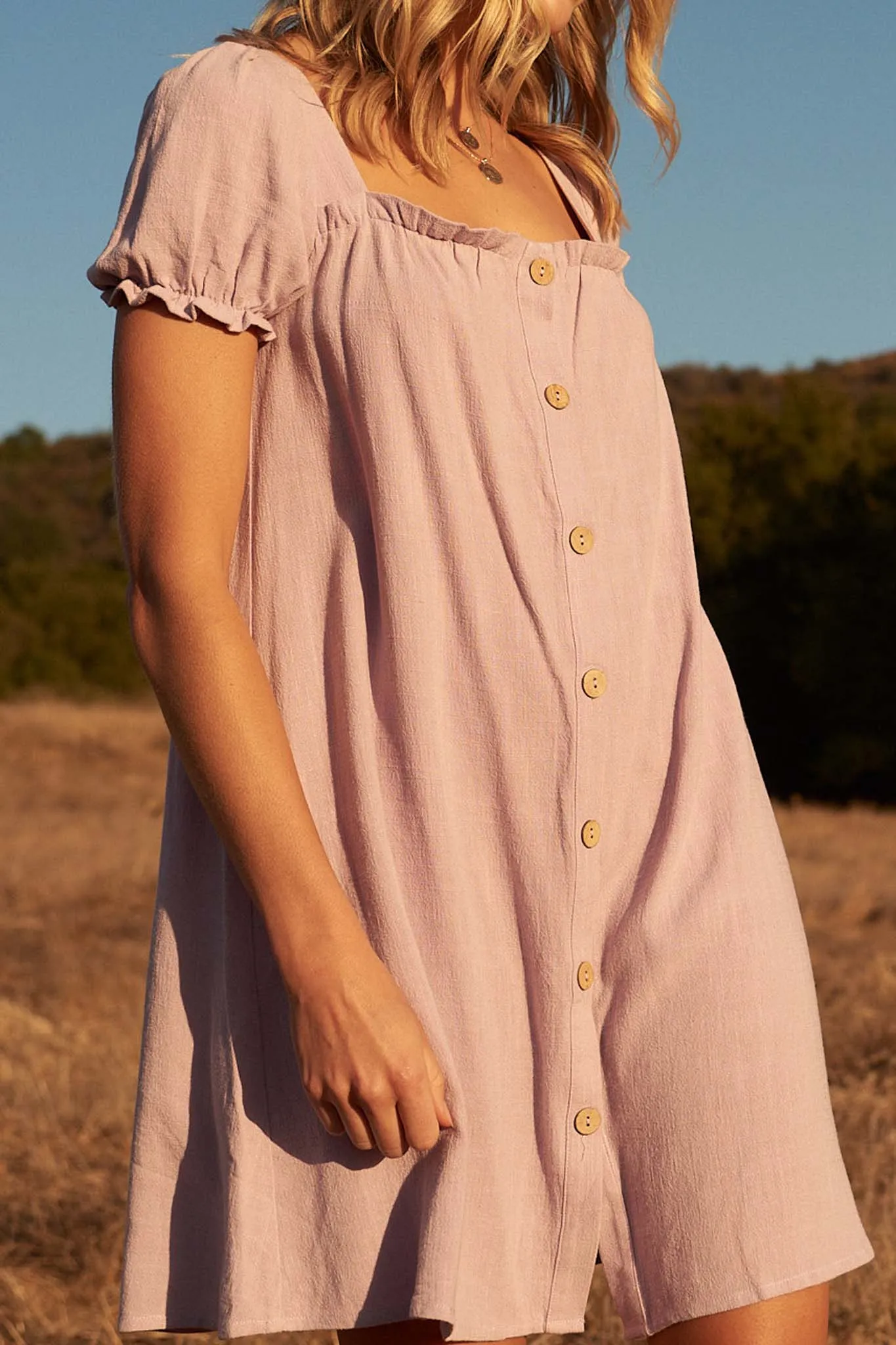 Casual Grace Linen-Blend Puff-Sleeve Shift Dress