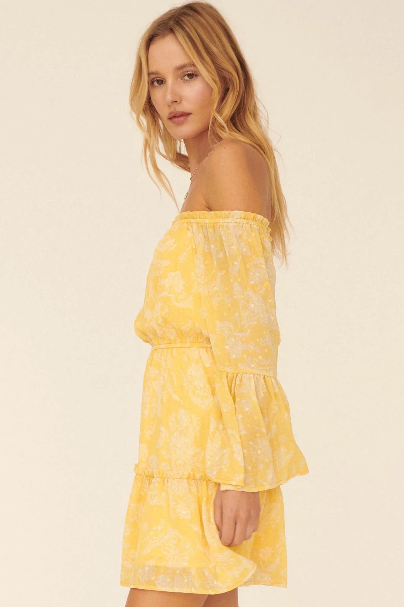 Classical Era Floral Off-Shoulder Mini Dress