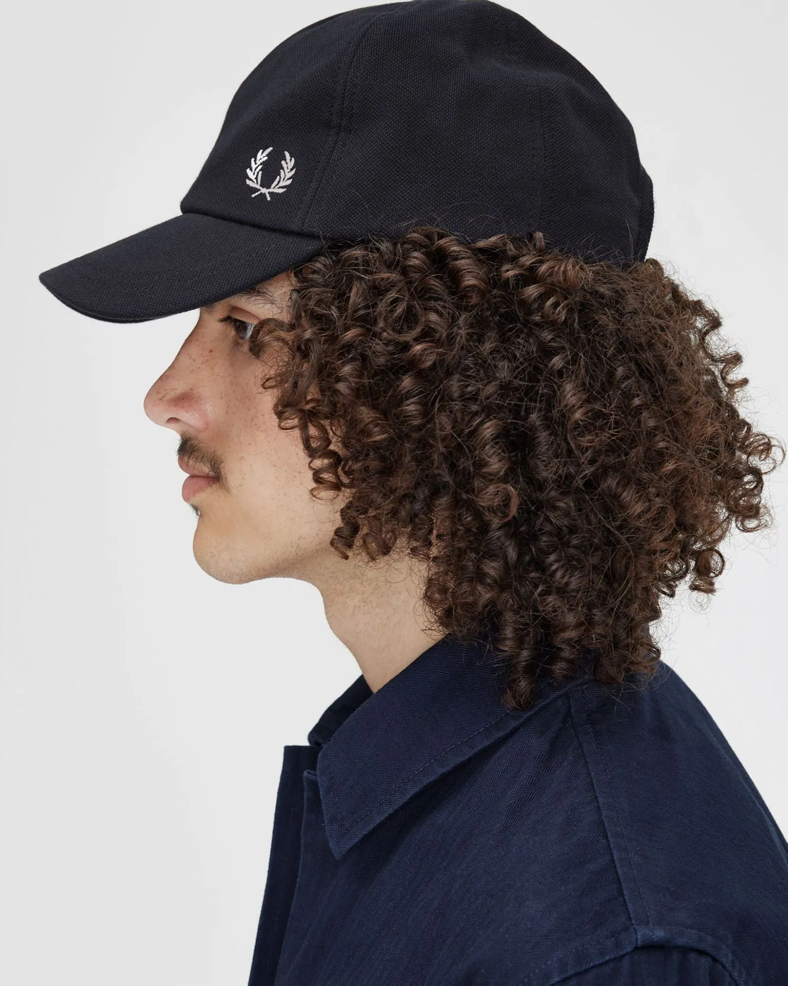 Fred Perry Classic Pique Cap - Navy / Snow White