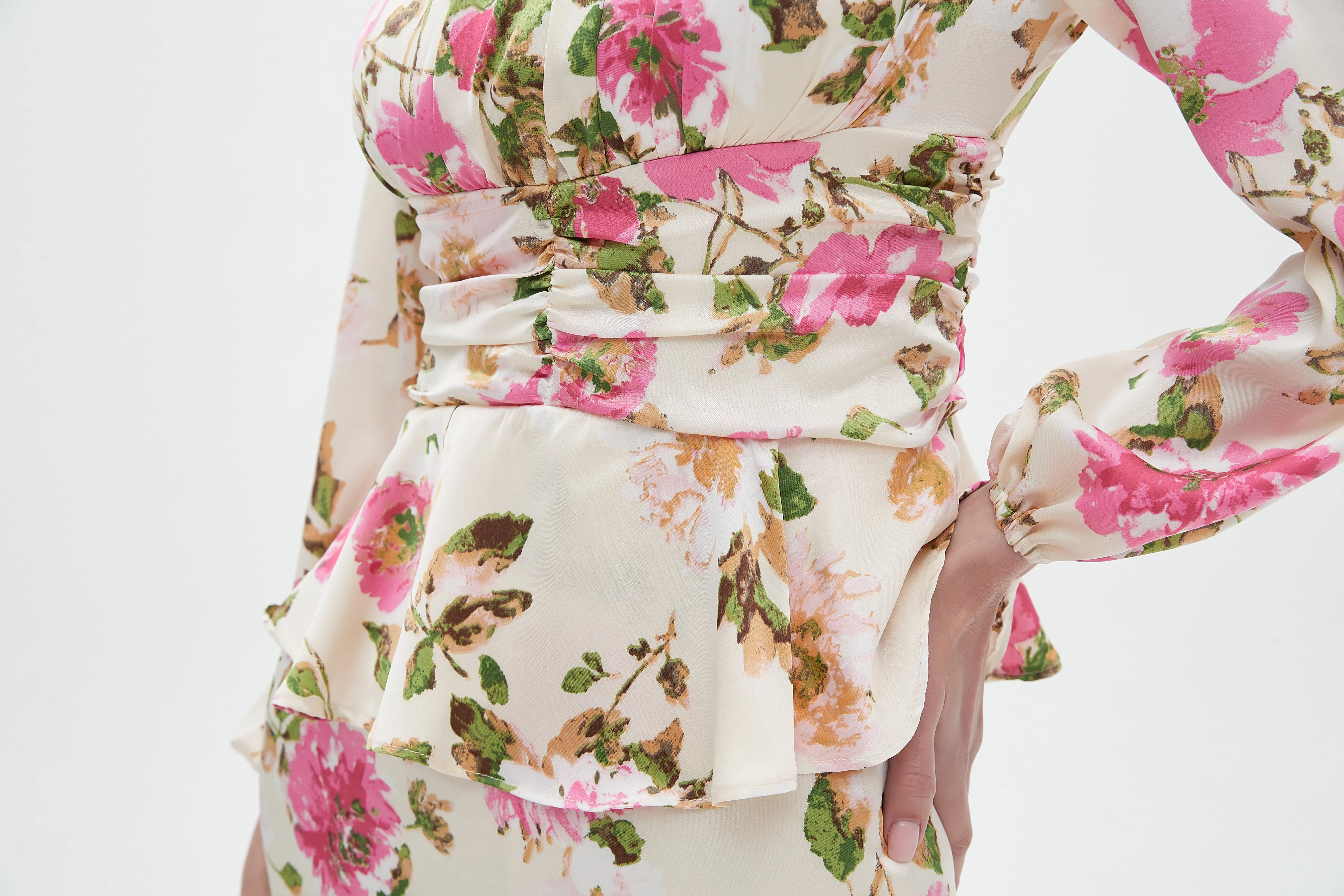 GRACIELA DRESS - CREAM FLORAL