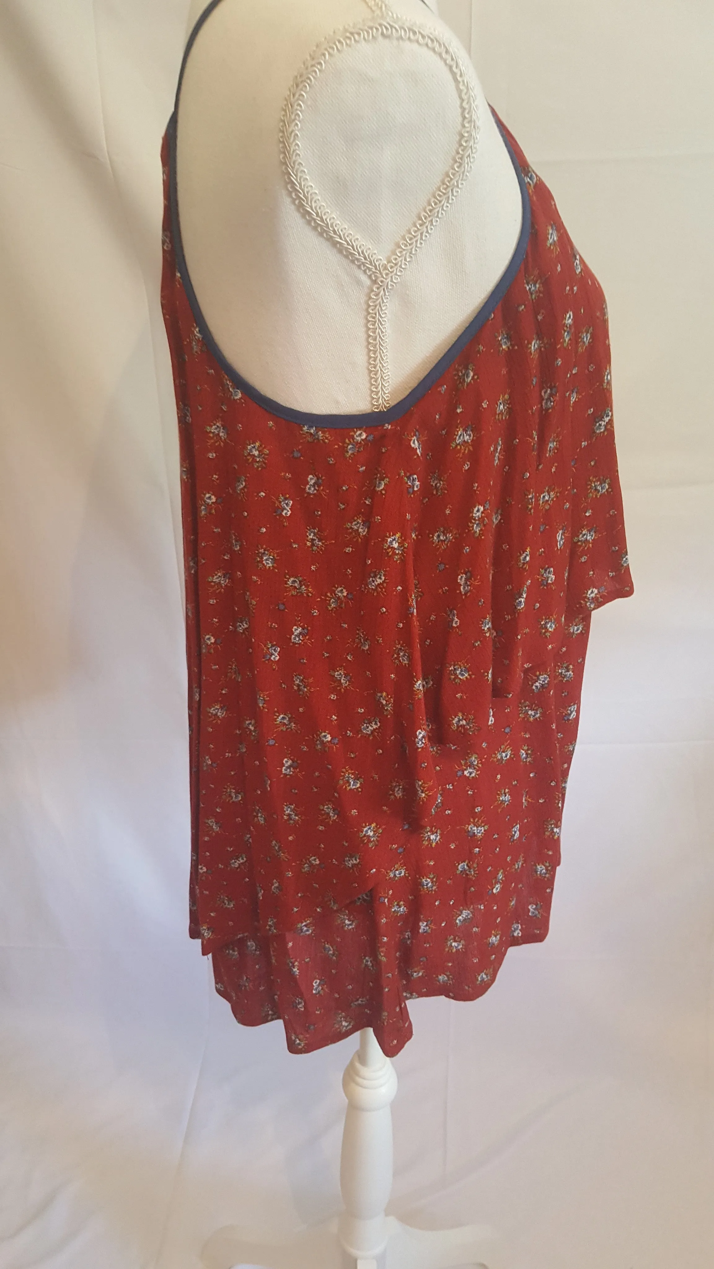 Harlowe Graham Dark Red Floral Hi-Low Layered Tank-New