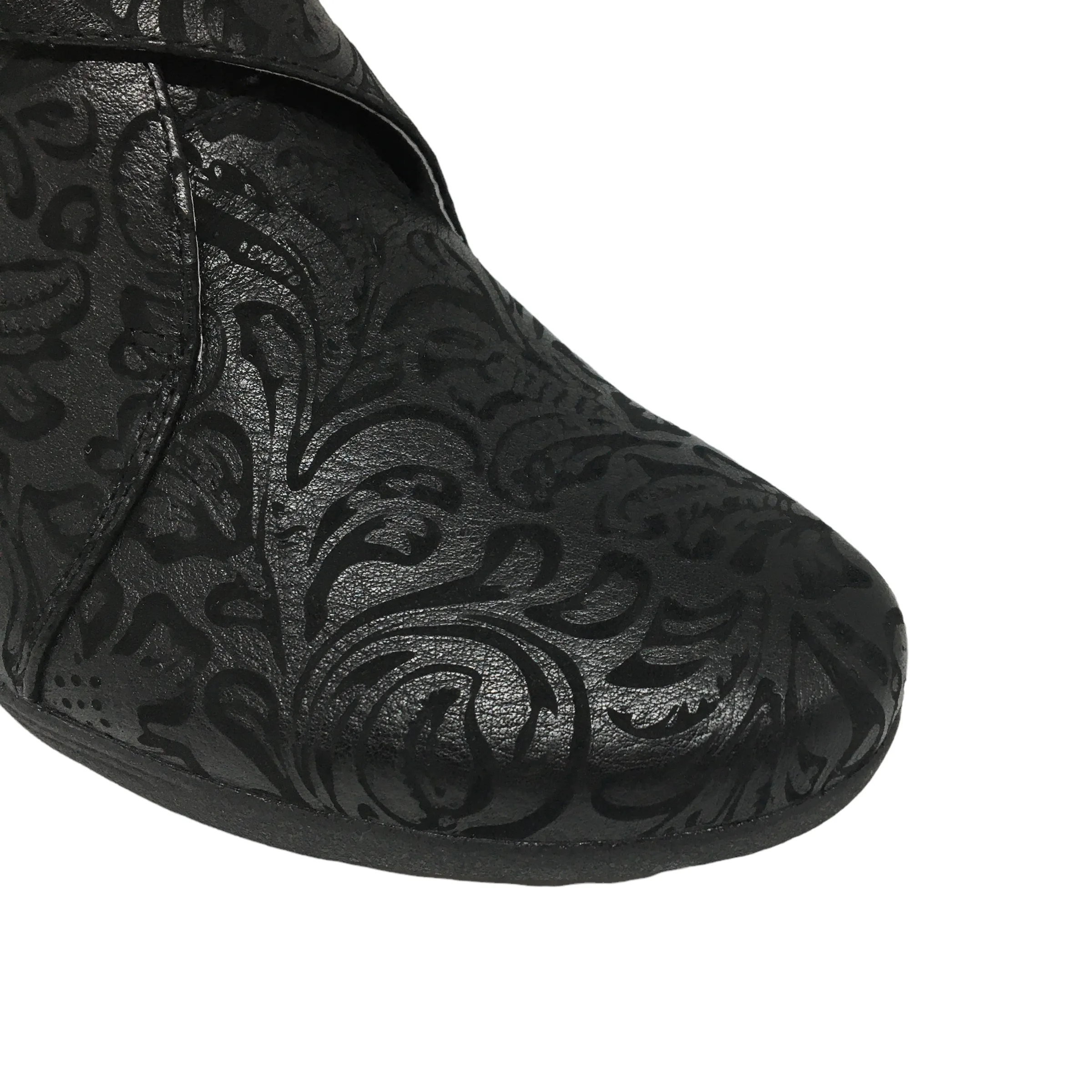 Hinako Cooma Black Embossed Boot