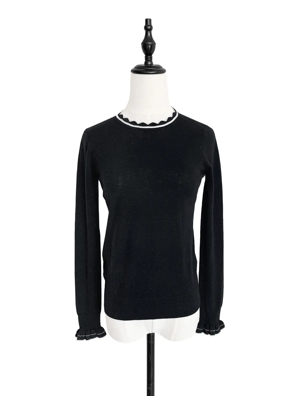 Last Chance! Black Scallop Collar Contrast Trim Cashmere Wool Blend Sweater