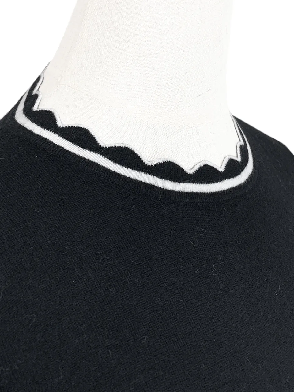 Last Chance! Black Scallop Collar Contrast Trim Cashmere Wool Blend Sweater