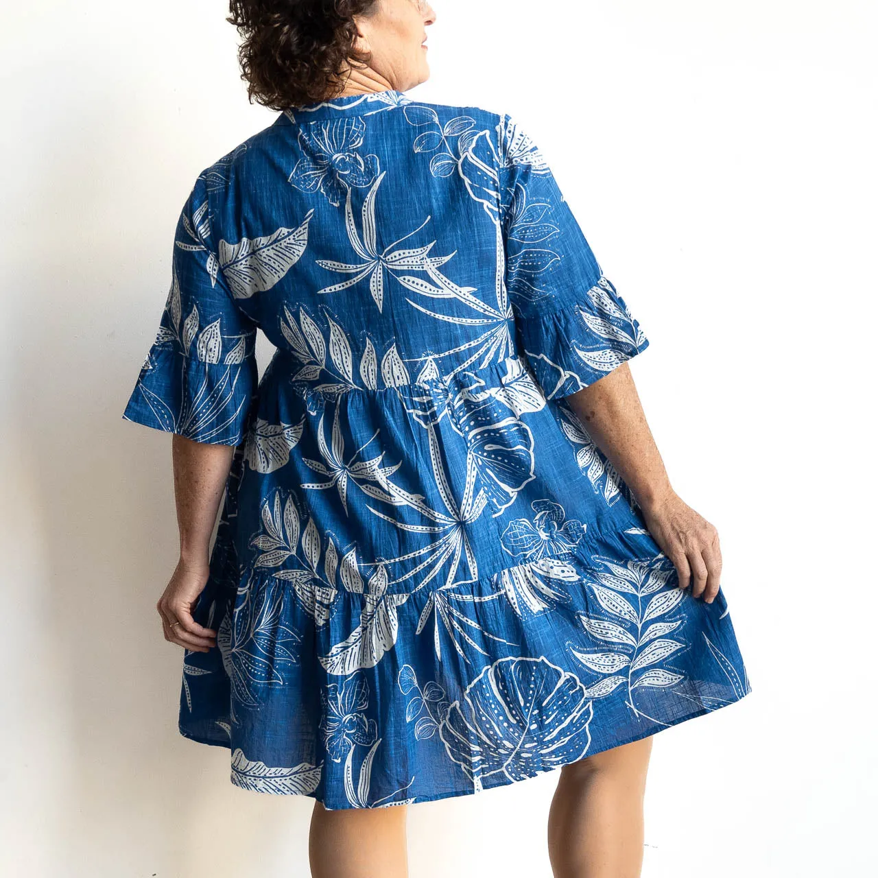 Mandarin Empire Dress - Leaf Etch Blue