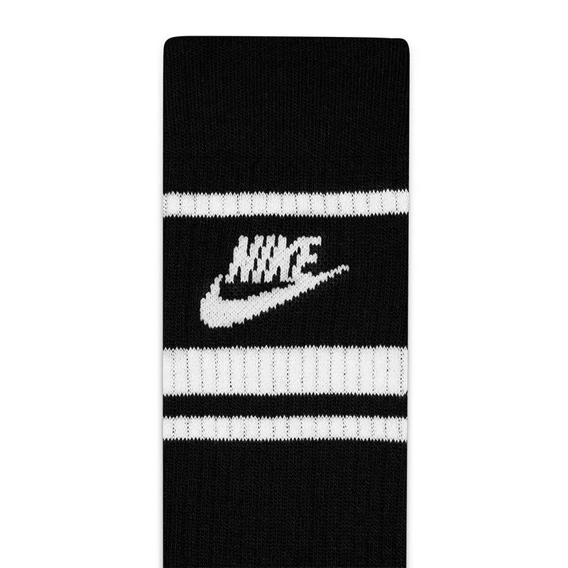 Nike Unisex Sportswear Everyday Essential Crew Socks (3 Pairs)