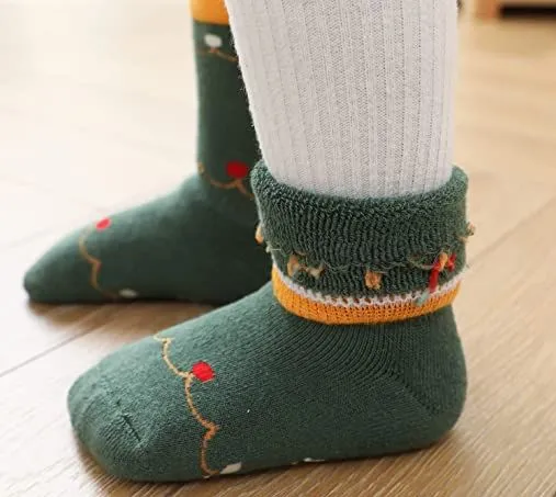 Non-Skid Christmas Themed Socks for Kids - Ages (6 mo.-1yr & 1 to 2yr)