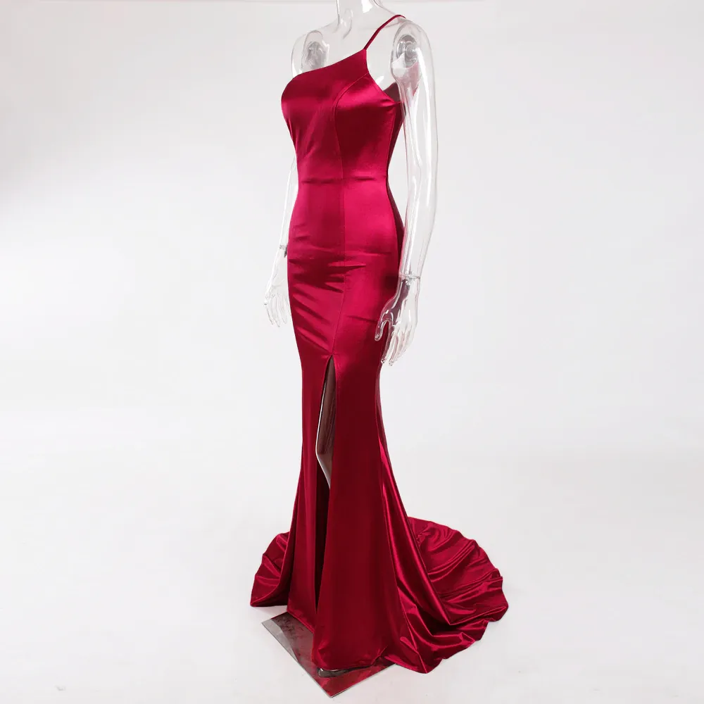 Rio Gown - Burgundy