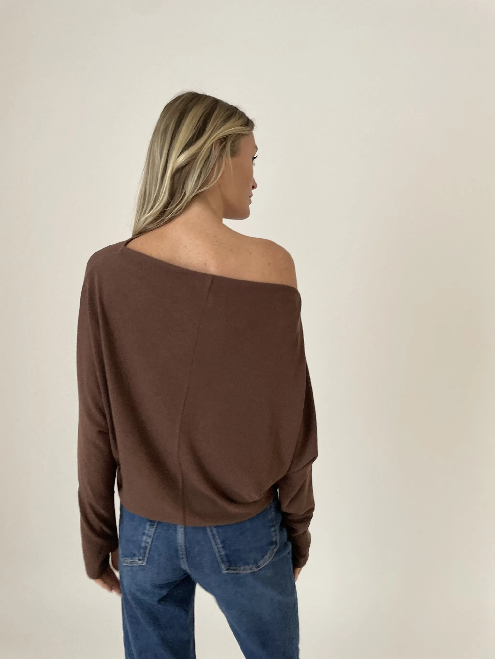 Six/Fifty The Anywhere Top - Chestnut