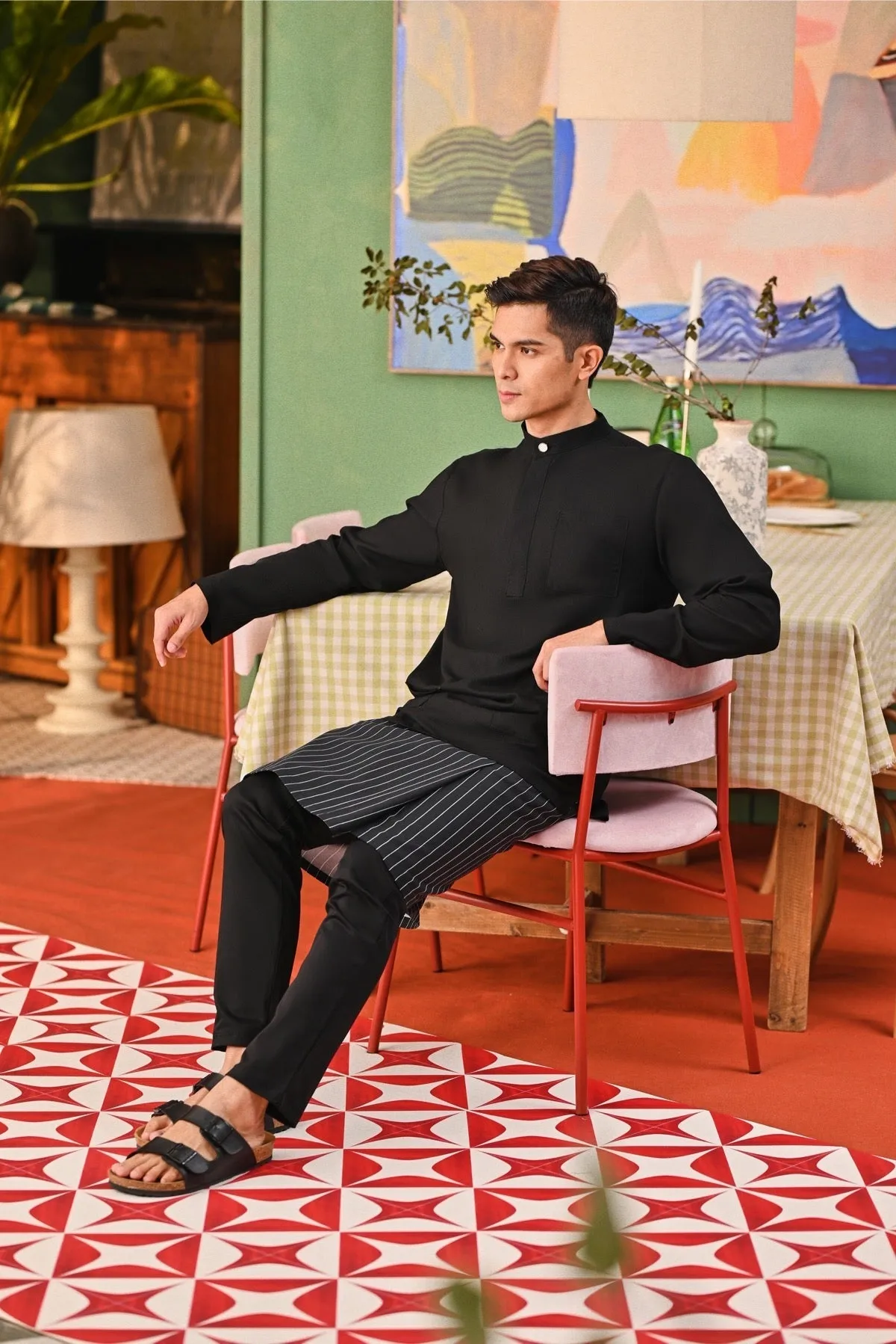 The Capai Men Baju Melayu Top - Black